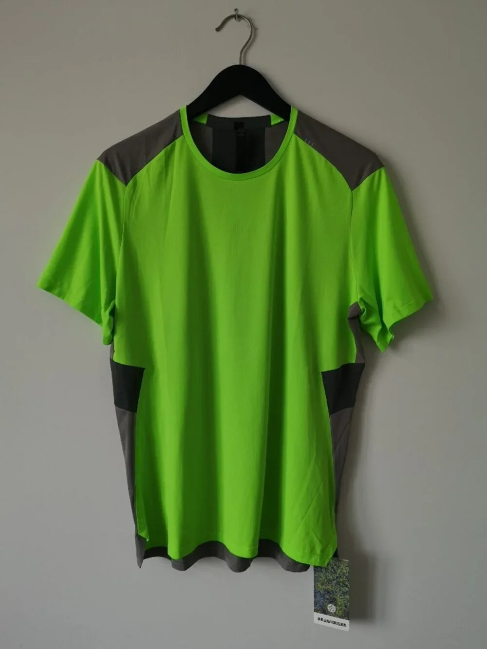 NWT LULULEMON SEAWHEEZE Neon Green Grey Fast &Free SS Top Shirt Men's Large - Picture 1 of 8